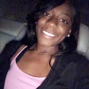 Meet your Posher, Destiny